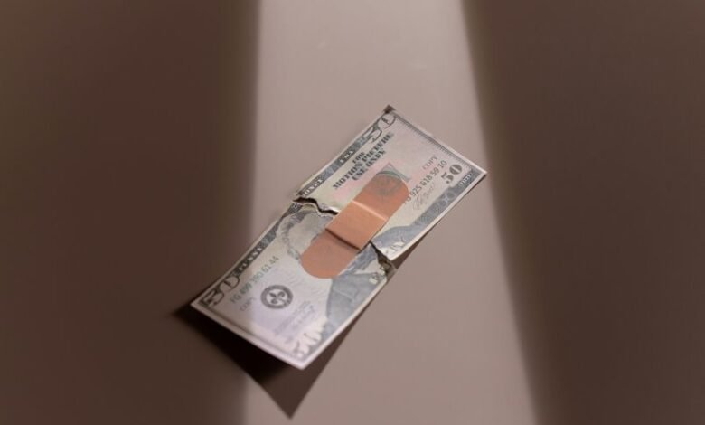 financial solutions provider cash stark